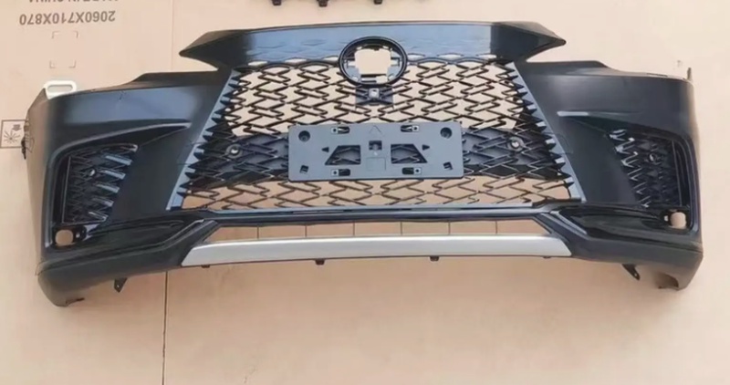 Передний бампер lexus rx 2025